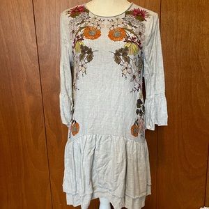 Zara Floral Gray Peplum Dress Size Medium